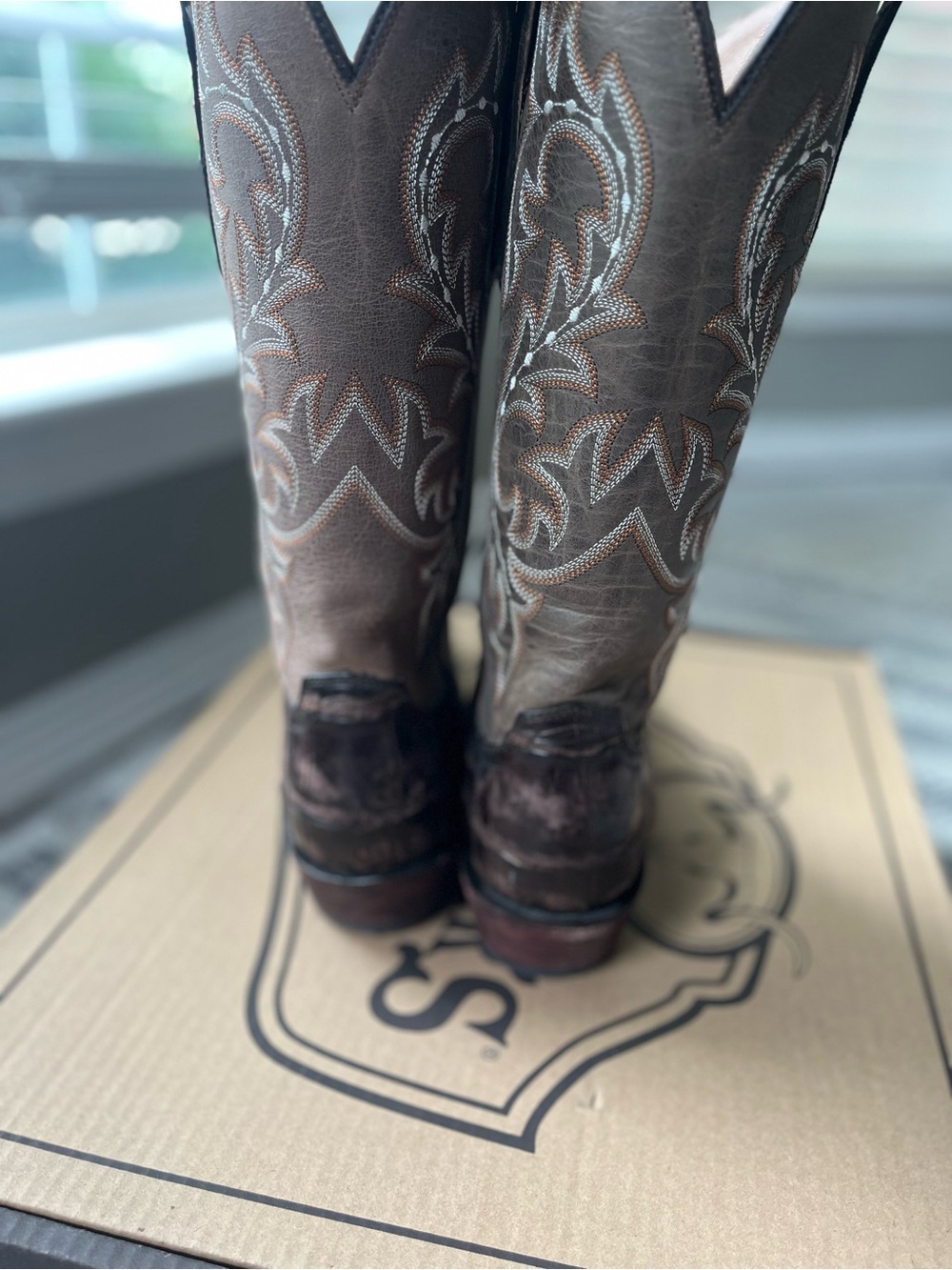 Lucchese alligator Burke boots 8.5D - Picture 7 of 10